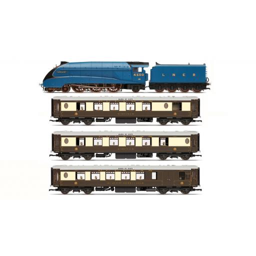 R3402 Lner Queen Of Scots Train Pack - Limited Edition Hornby