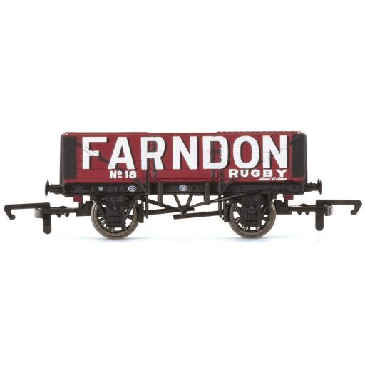 R6749 5 Plank Wagon 'Farndon' Hornby