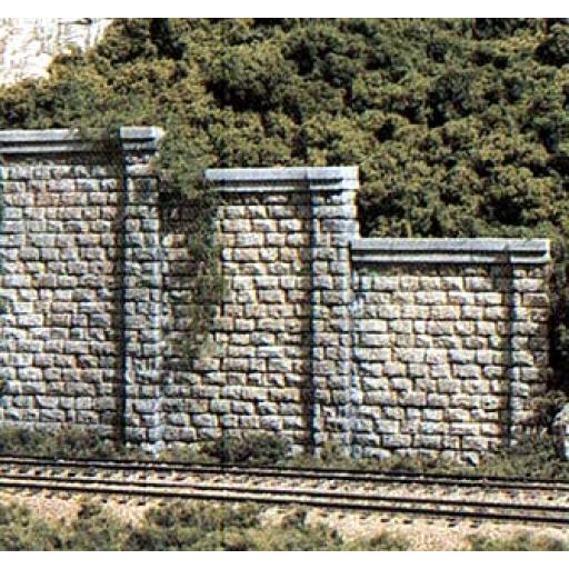 C1159 Cut Stone Walls 140' Scale Length N Gauge Scenery