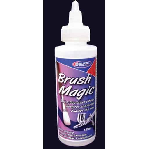 Deluxe Brush Magic 125Ml Ac19