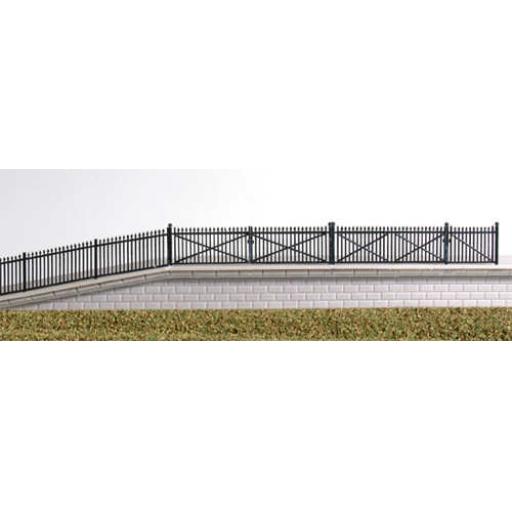 Ratio 246 Spear Fencing Ramps & Gates