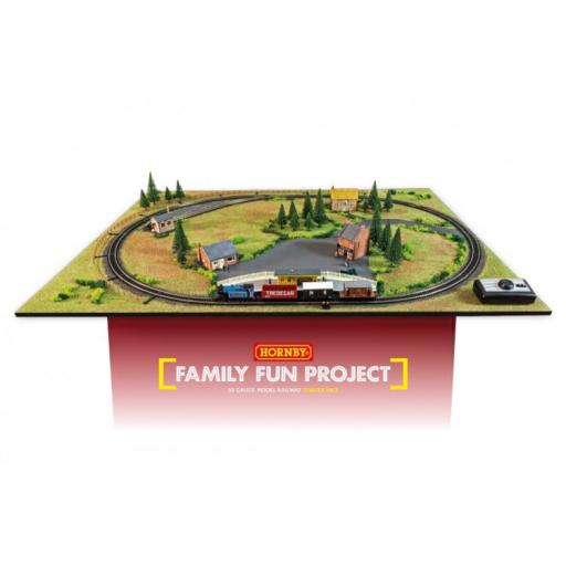 R1265 Hornby Family Fun Project Train Set Layout In A Box