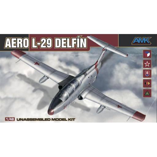 88002 AERO L-29 DELFIN 1:48 AMK