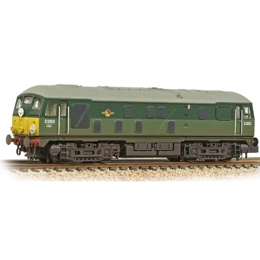 372-979A CLASS 24/0 D5053 BR TWO-TONE GREEN SMALL YELLOW PANELS WEATHERED (6 PIN DCC)